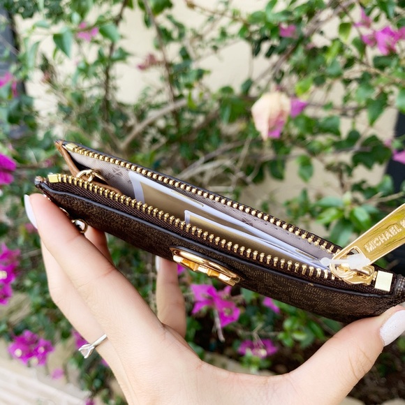 Gaby’sBags👜💕Michael Kors ID Key ring Coin Wallet - Picture 6 of 6